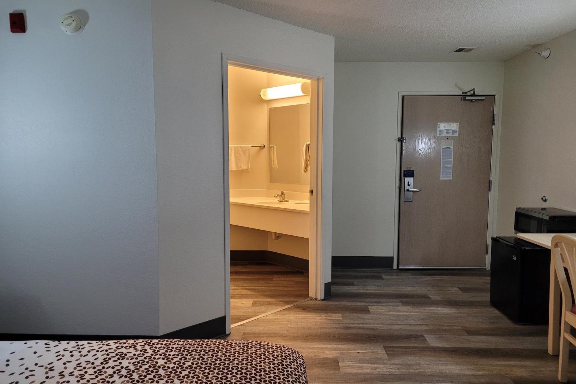 Modern Stay 39 Lakeview By Oyo Minonk Eksteriør bilde